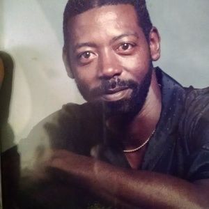 Meet your Posher, Roy